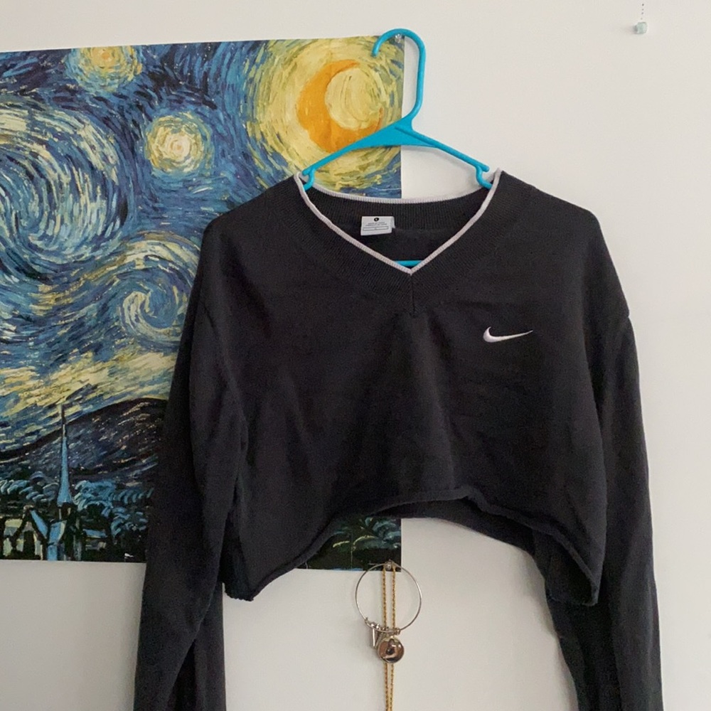 Vintage Nike Cropped V-neck Sweater